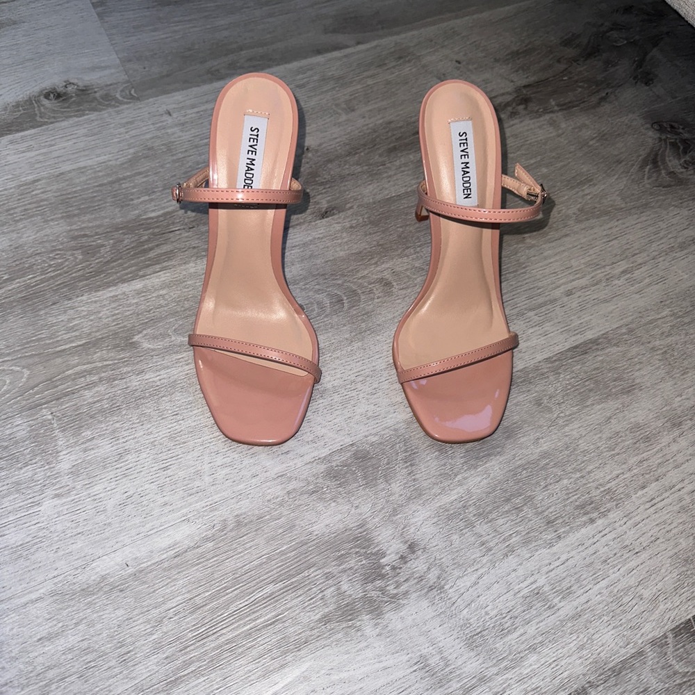 Steve Madden CLASSY BLUSH PATENT Stiletto Sandal